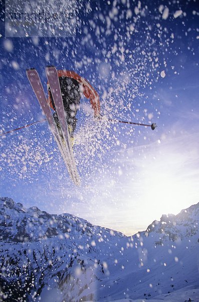 Skifahrer im Whistler Hinterland  Küstengebirge  British Columbia  Kanada.