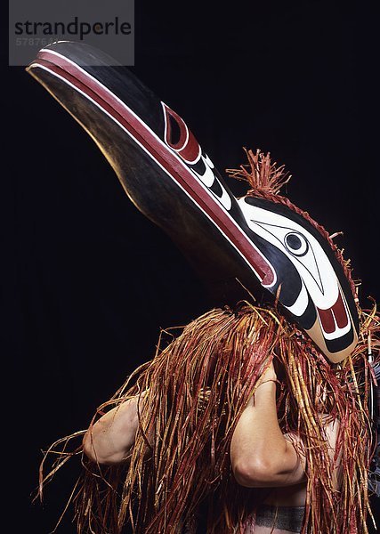 Kwakwaka'wakw  aka Kwakiutl  Geist Vogel Maske von Randy Bell  British Columbia  Kanada.