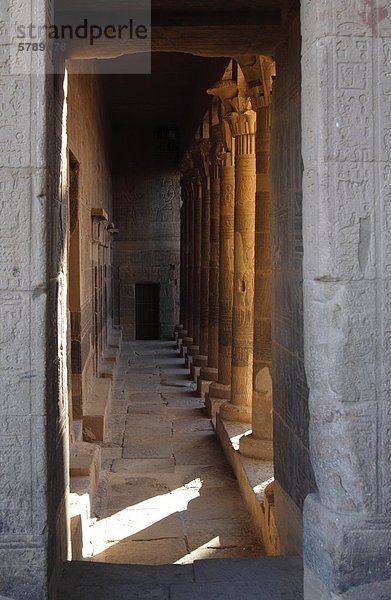 Säulengang im Philae-Tempel  Agilkia  Ägypten