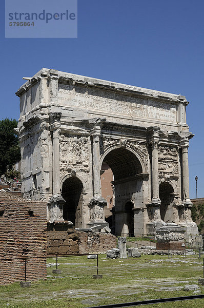 Triumphbogen des Septimius Severus  Palatinhügel  Rom  Italien  Europa