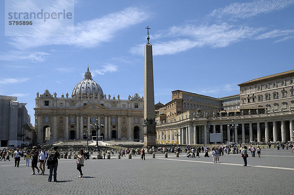 Petersplatz  Vatikan  Rom  Italien  Europa