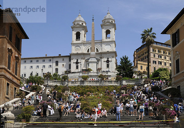 Spanische Treppe  Piazza di Spagna  Rom  Italien  Europa