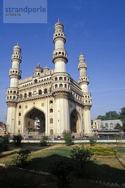 Charminar-Denkmal mit vier Minaretten  Hyderabad  Andhra Pradesh  Südindien  Indien  Asien