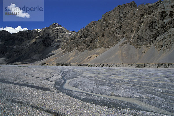 Tal des Pare oder Paru Chhu bei Dutungü nahe tibetischer Grenzeü Kibber-Karzok-Trekü Himachal Pradeshü indischer Himalayaü Nordindienü Indienü Asien