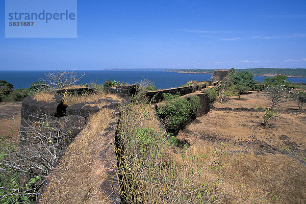 Festung Rajghat bei Ganpatipule oder GanapatipulÈ  Ratnagiri-Distrikt  Konkan-Küste  Maharashtra  Indien  Asien