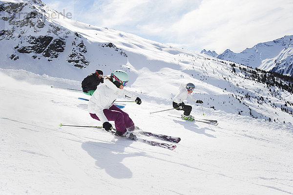 Zusammenhalt  Skisport  Ski  Hang