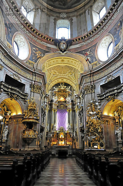 Innenansicht  St. Peter  Peterskirche  1708 vollendet  Petersplatz  Wien  Östereich  Europa