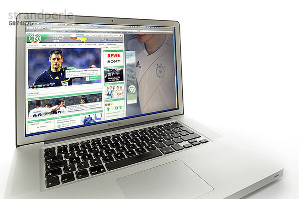 DFB Deutscher Fußballbund  Website auf Apple MacBook Pro