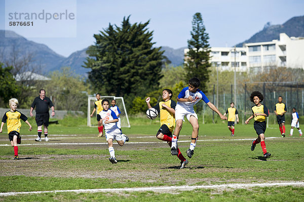 Südliches Afrika Südafrika Teamwork Spiel jung Afrika Kapstadt Verein Football