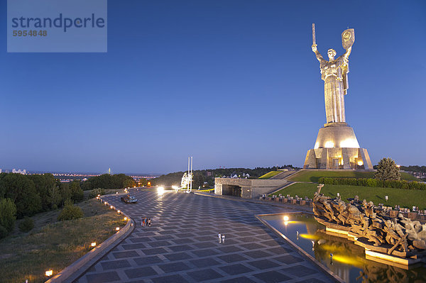 Mutter-Heimat-Statue Rodina Mat   Kiew  Ukraine  Europa