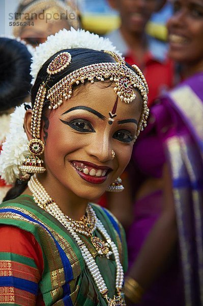 Tanzshow im Krishna-Tempel  Guruvayur  Kerala  Indien  Asien