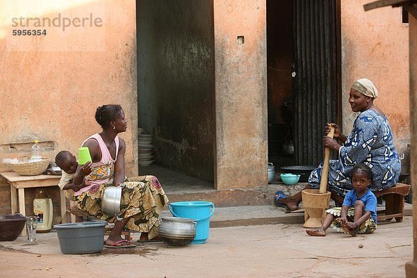 Afrikanische Küche  Lome  Togo  Westafrika  Afrika