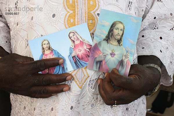 Religiöse Bilder von Christus und Maria  Lome  Togo  Westafrika  Afrika