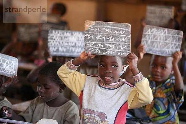 Grundschule in Afrika  Lome  Togo  Westafrika  Afrika