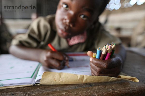 Grundschule in Afrika  Lome  Togo  Westafrika  Afrika