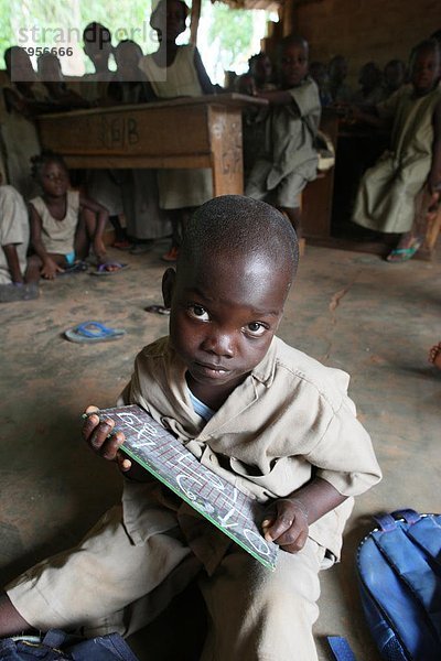 Grundschule in Afrika  Hevie  Benin  Westafrika  Afrika