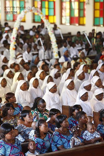 Katholische Messe in Lome  Togo  Westafrika  Afrika