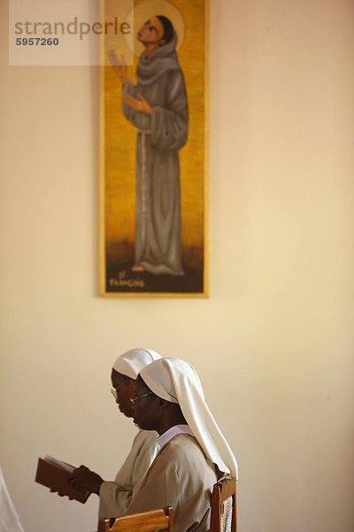 Masse in Akepe katholische Kloster  Akepe  Togo  Westafrika  Afrika