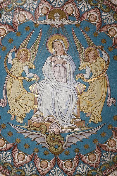 Mosaik von Maria und den Heiligen Geist in Fourviere Basilika  Lyon  Rhone  Frankreich  Europa