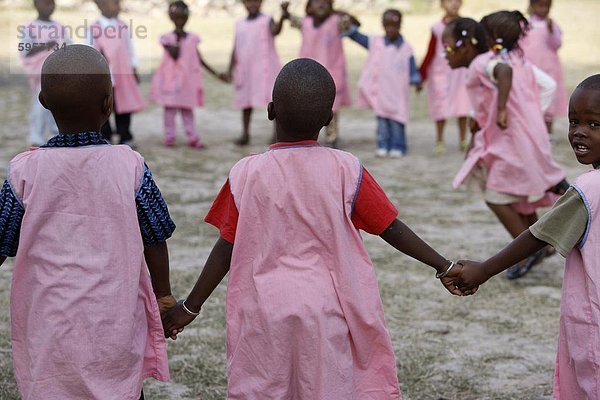 Kindergarten Schüler  Ziguinchor  Casamance  Senegal  Westafrika  Afrika