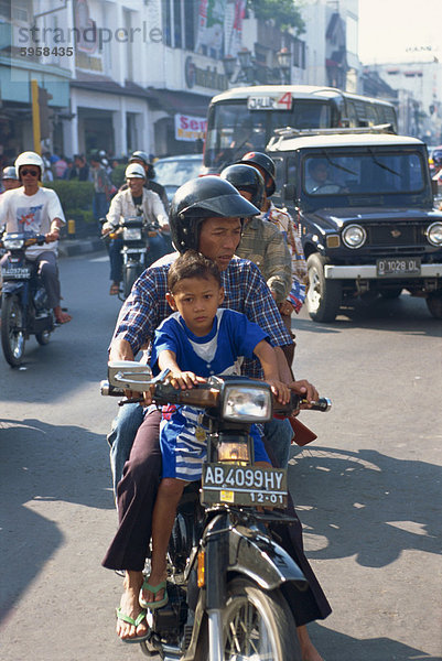 Verkehr  Jogjakarta  Java  Indonesien  Südostasien  Asien