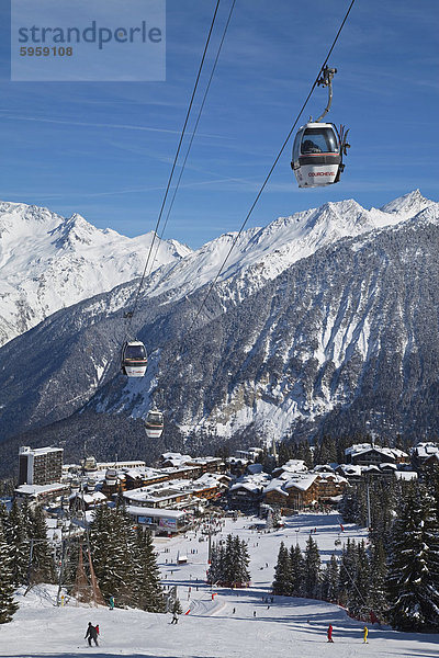 Frankreich Europa Tal Wintersportort Französische Alpen 3 Courchevel Savoie