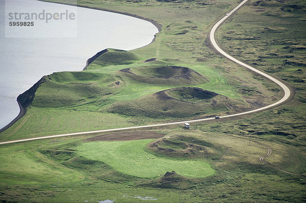 Skefilsholar  Pseudocraters  Lake Myvatn  Island  Polarregionen