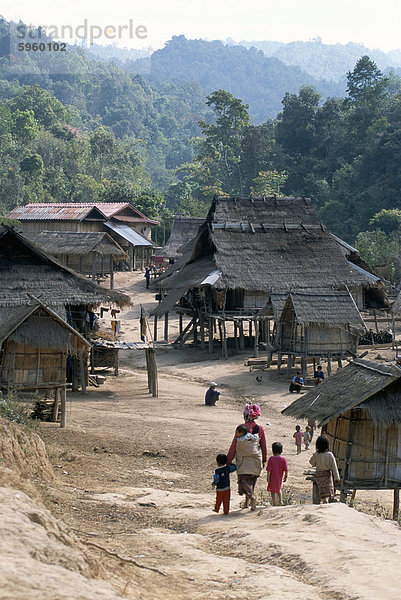 Nam Ded Mai Akha Dorf  Maung Sing  Laos  Indochina  Südostasien  Asien