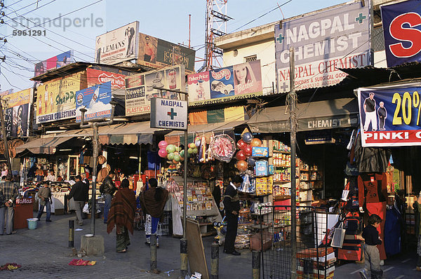 Geschäften und Ständen  Delhi  Indien  Asien