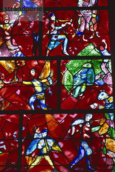 Marc Chagall befleckten Glasfenster  Kathedrale  Chichester  West Sussex  England  Vereinigtes Königreich  Europa