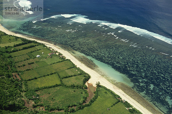 Blick auf die Küste  Nusa Dua  Bali  Indonesien  Südostasien  Asien