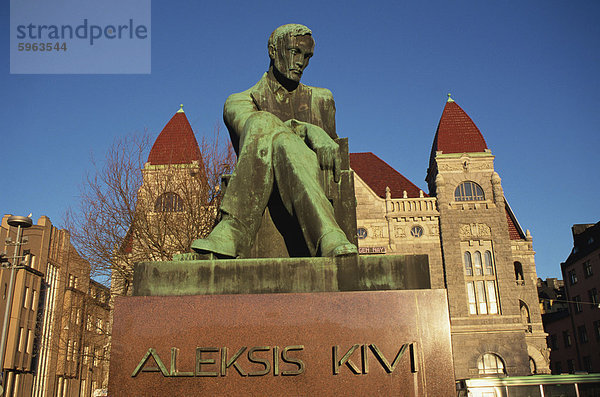 Statue von Alexis Kivi  Helsinki  Finnland  Skandinavien  Europa