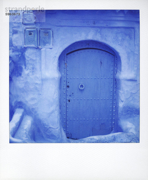 Nordafrika Wand Tradition Tür blau streichen streicht streichend anstreichen anstreichend Afrika Marokko Polaroid