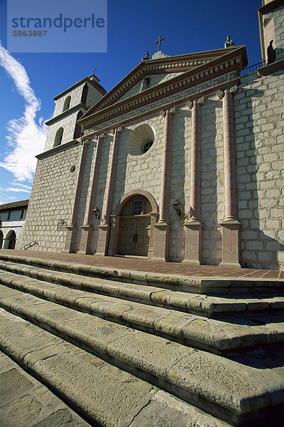 Die alte Mission Santa Barbara  Santa Barbara  California  Vereinigte Staaten von Amerika  Nordamerika