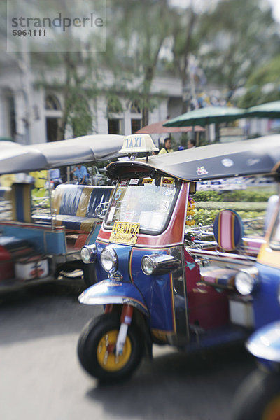 Tuk Tuks  Bangkok  Thailand  Südostasien  Asien