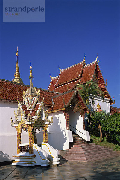 Äußere des buddhistischen Doi Suthep Tempel (Wat Phra  dass Doi Suthep)  Chiang Mai  Thailand  Südostasien  Asien