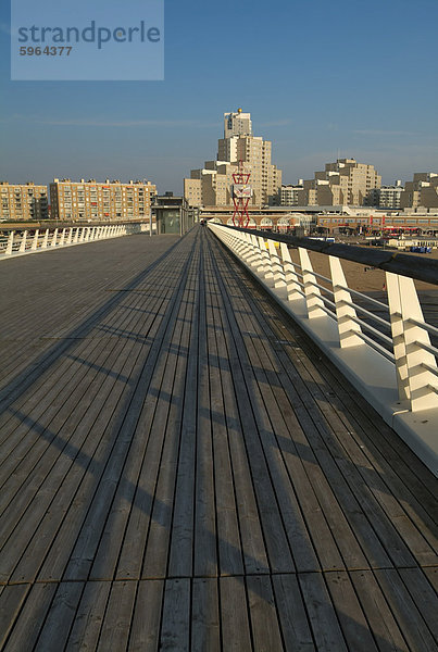 Pier in Scheveningen  in der Nähe von Den Haag (den Haag)  Holland (Niederlande)  Europa