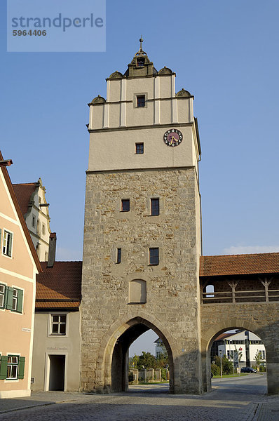 Nordlingertor (Nordlinger Gate)  Dinkelsbuhl  Bayern (Bayern)  Deutschland  Europa