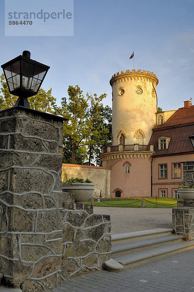 Die neue Burg  Cesis  Lettland  Baltikum  Europa