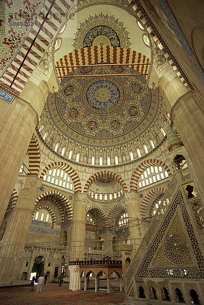 Innere die Selimiye-Moschee in Edirne  Türkei  Kleinasien  Eurasien