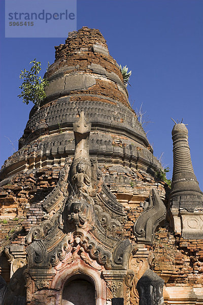Kakku buddhistische Ruinen  eine Seite von über zweitausend Backstein und Laterit Stupas  einige aus dem 12. Jahrhundert  Shan State  Myanmar (Birma)  Asien