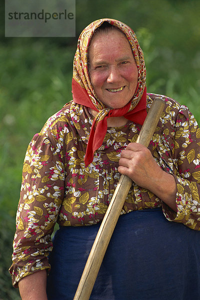 Porträt von ältere Frau  Slowakei  Europa