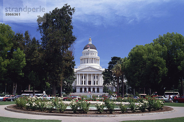 Aussenansicht des State Capitol Building  erbaut 1874  Sacramento  California  Vereinigte Staaten von Amerika  Nordamerika