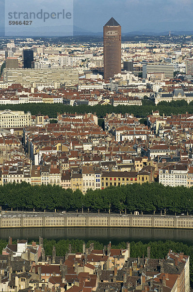 niedrig Frankreich Europa über Gebäude Ansicht Luftbild Fernsehantenne Lyon Rhone Alpes