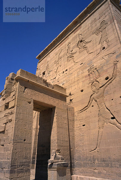 Tempel von Philae  zog den hohen Assuan-Staudamm errichtet wurde  in der Nähe von Assuan  Nubien  Ägypten  Nordafrika  Afrika