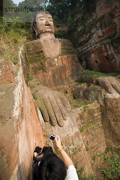 Riesen Buddha  Leshan  UNESCO World Heritage Site  Sichuan  China  Asien