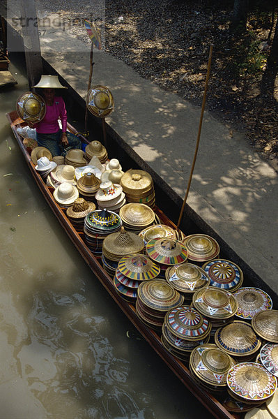 Schwimmende Markt Damnoen Saduak  Bangkok  Thailand  Südostasien  Asien