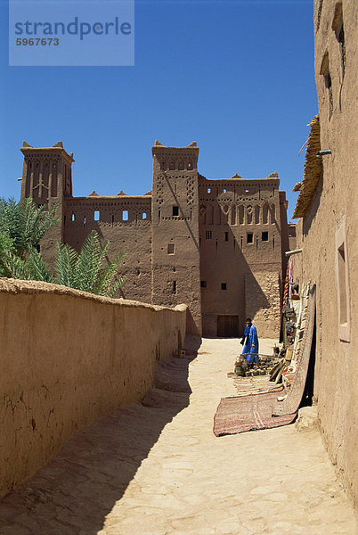 Ait Benhaddou  Ksour mit vielen Kasbahs  UNESCO-Weltkulturerbe  in der Nähe von Ouarzazate  Marokko  Nordafrika  Afrika