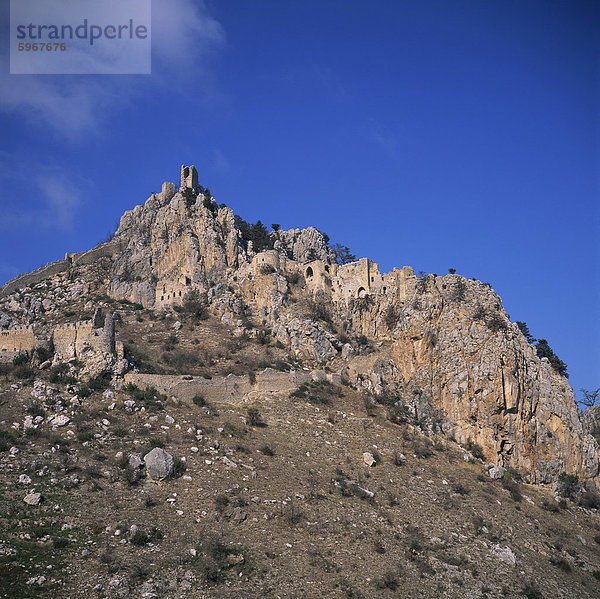 Byzantinische Kloster  die Burg wurde im 11. Jahrhundert  umgebaut von Lusignans 1228  bei St. Hilarion  Nord-Zypern  Europa