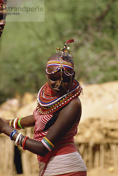 Mädchen in Samburu  Kenia  Ostafrika  Afrika